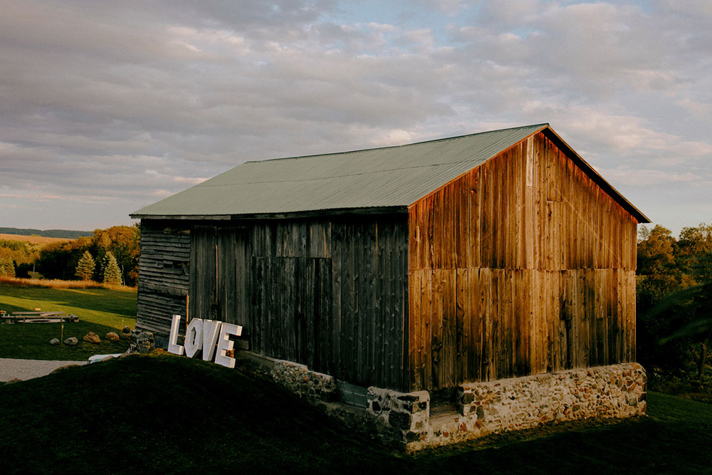 view of the barn at the Heritage View Barn Wedding