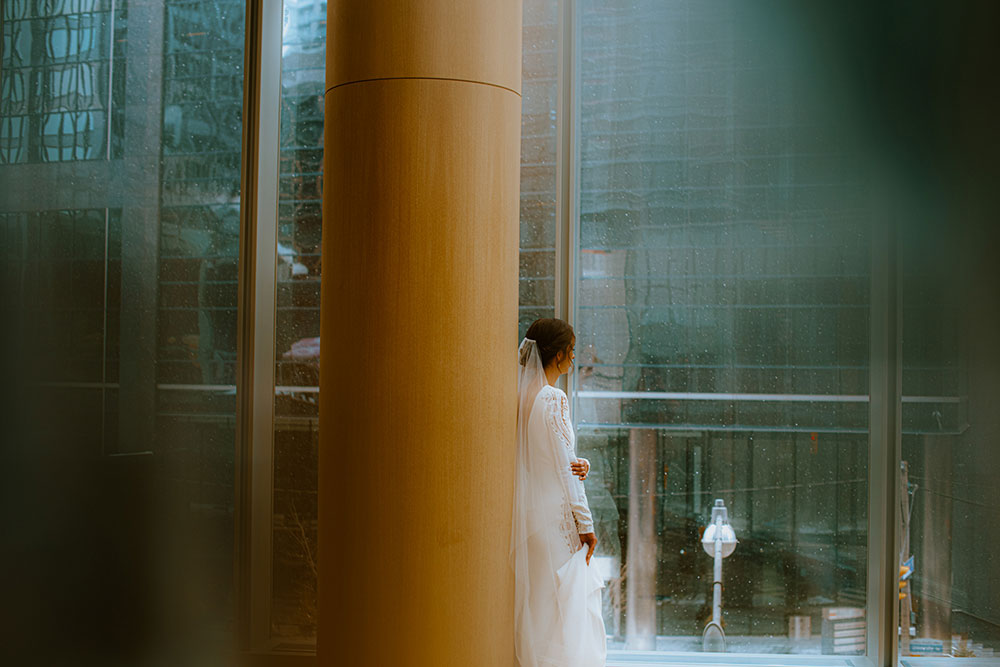 Shangri-La Hotel Toronto Wedding bride & groom take a moment before the reveal