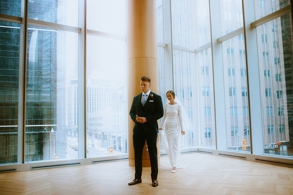 Shangri-La Hotel Toronto Wedding bride & groom take a moment before the reveal