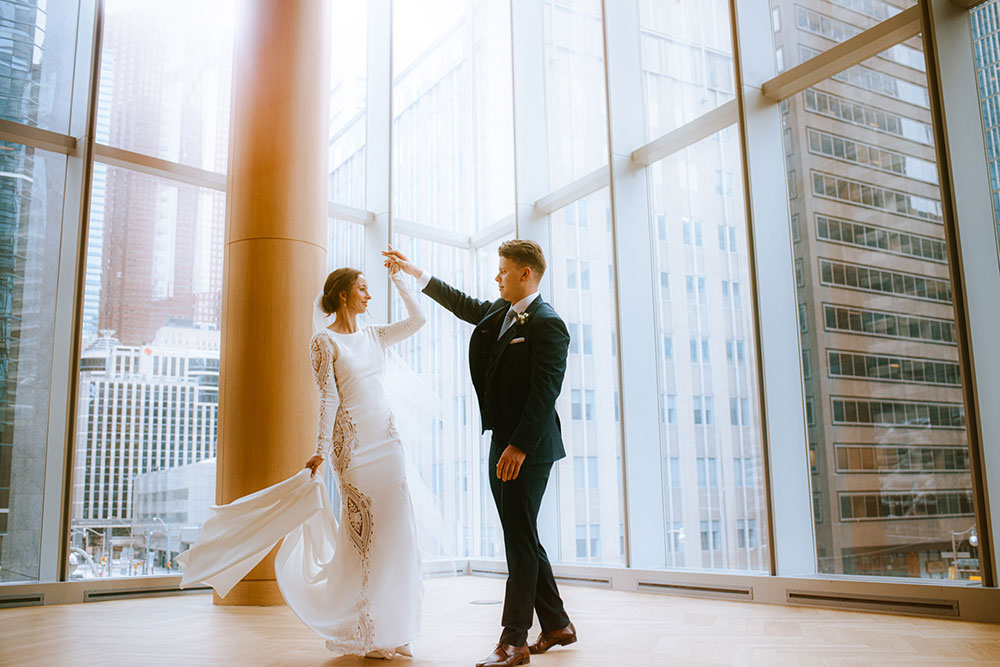 Shangri-La Hotel Toronto Wedding bride & groom dance in museum room