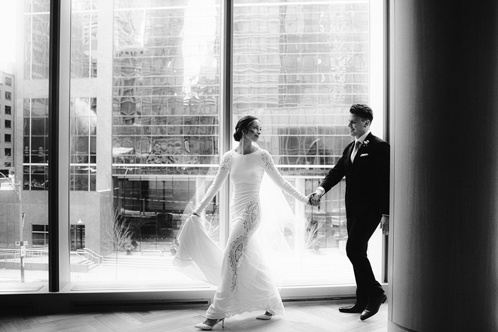 Shangri-La Hotel Toronto Wedding bride & groom dance in museum room