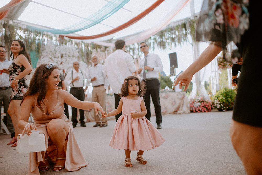 kids dance at the Catana Estate