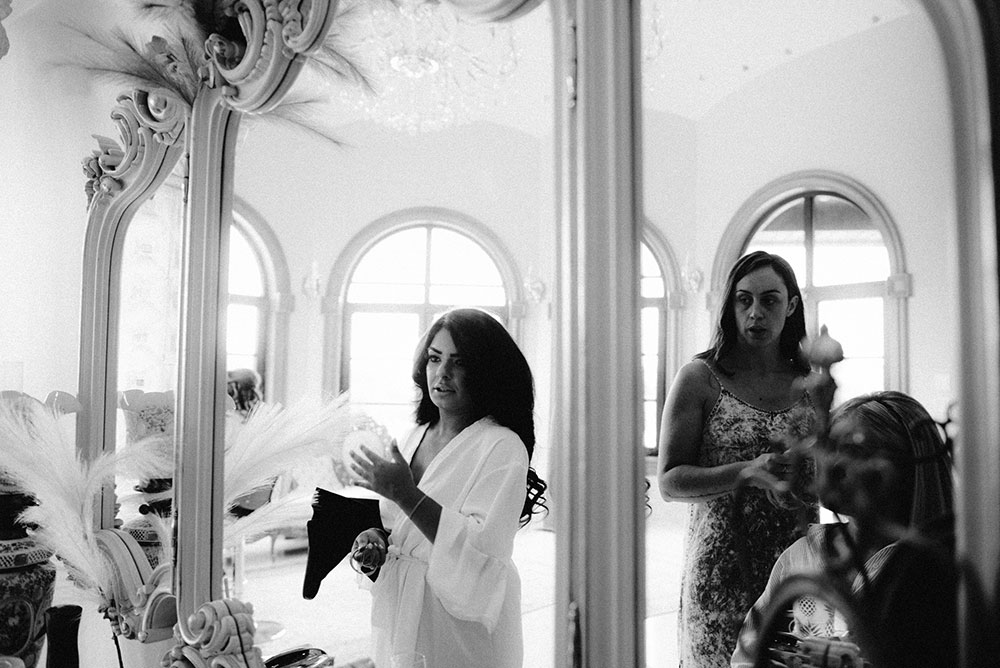 bride in her getting ready room at the Catana Estate