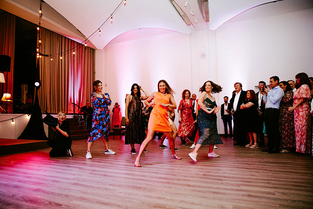 FLash Mob performance at a Toronto Jewish Wedding