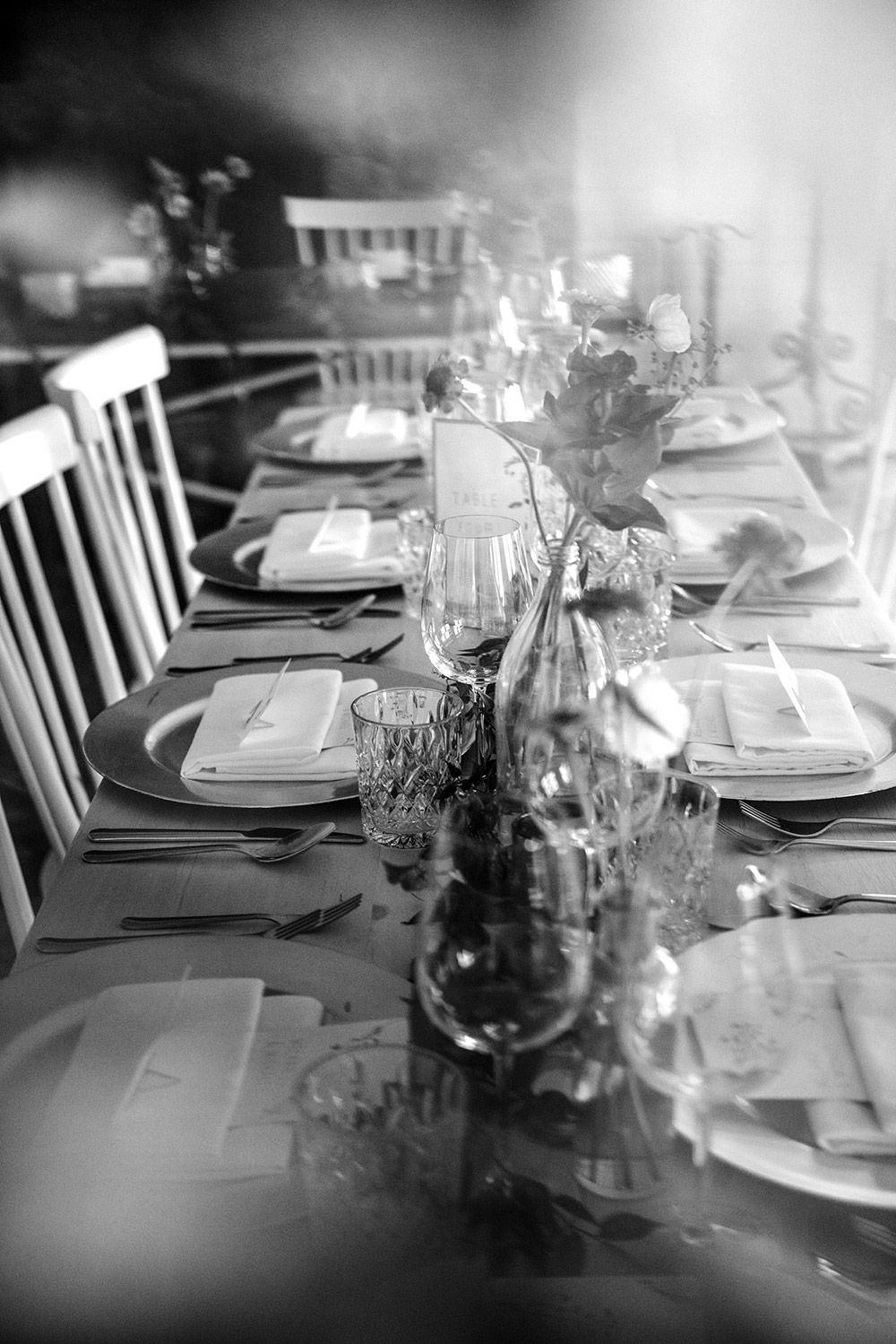 a detial shot of the table settings at this Northridge Inn Wedding